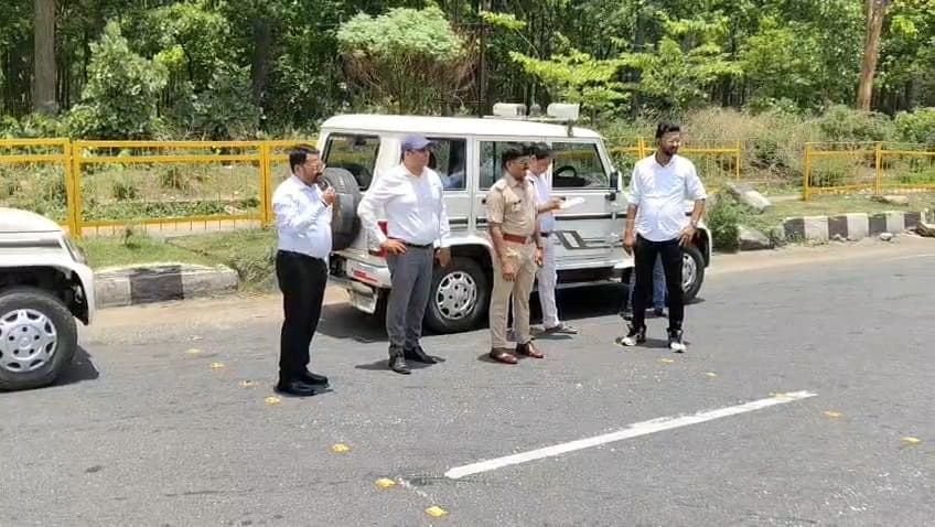 हजारीबाग में सड़क सुरक्षा के लिए ब्लैक स्पॉट्स का निरीक्षण, कड़े सुधारात्मक निर्देश जारी
