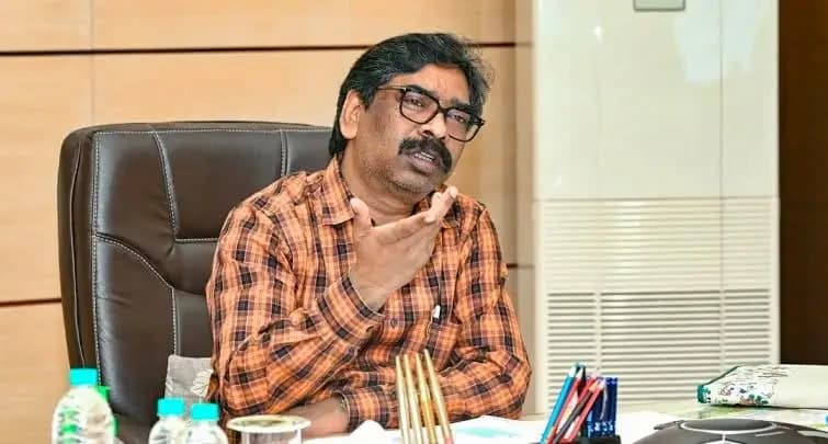 बड़गाईं जमीन मामले में हेमंत सोरेन को हाईकोर्ट से राहत नहीं