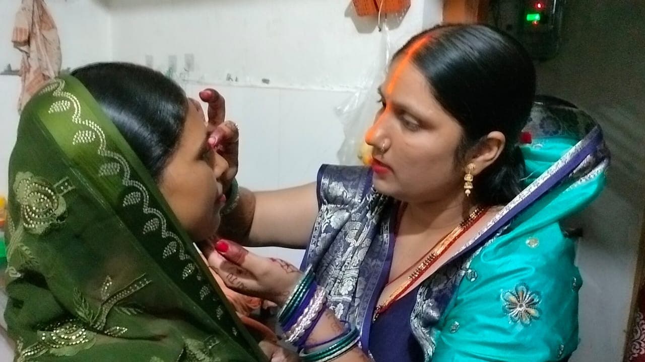 निर्जला व्रत और सोलह श्रृंगार के साथ हरतालिका तीज की धूम