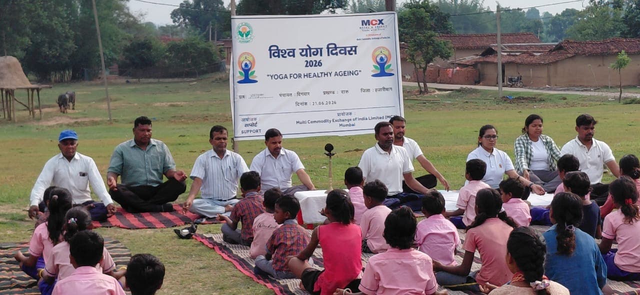 अंतर्राष्ट्रीय योग दिवस पर चरही समेत कोयलांचल में हुआ सामूहिक योगाभ्यास
