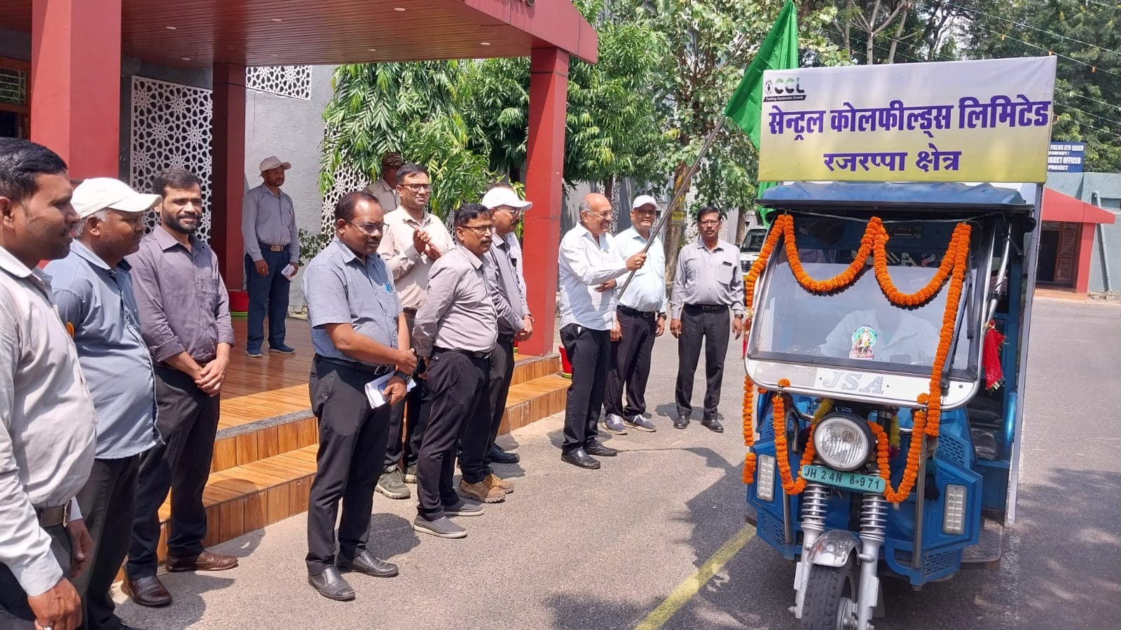 स्वच्छता केवल किसी एक व्यक्ति या संस्था की जिम्मेदारी नहीं