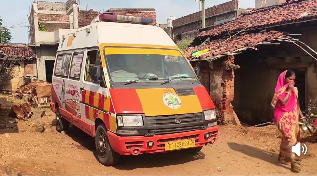 कंपनी ने सिर्फ शव भेजा, मुआवजा नहीं; गुस्साए परिजनों ने एंबुलेंस रोकी