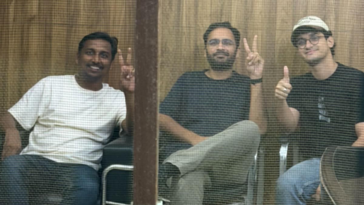 जंतर-मंतर पर बैरिकेडिंग पार कर पहुंचे CJP नेता, सौरव दास समेत तीन एहतियातन गिरफ्तार