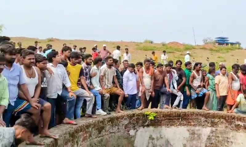 छह दिन से लापता दीपक का शव कुएं से बरामद