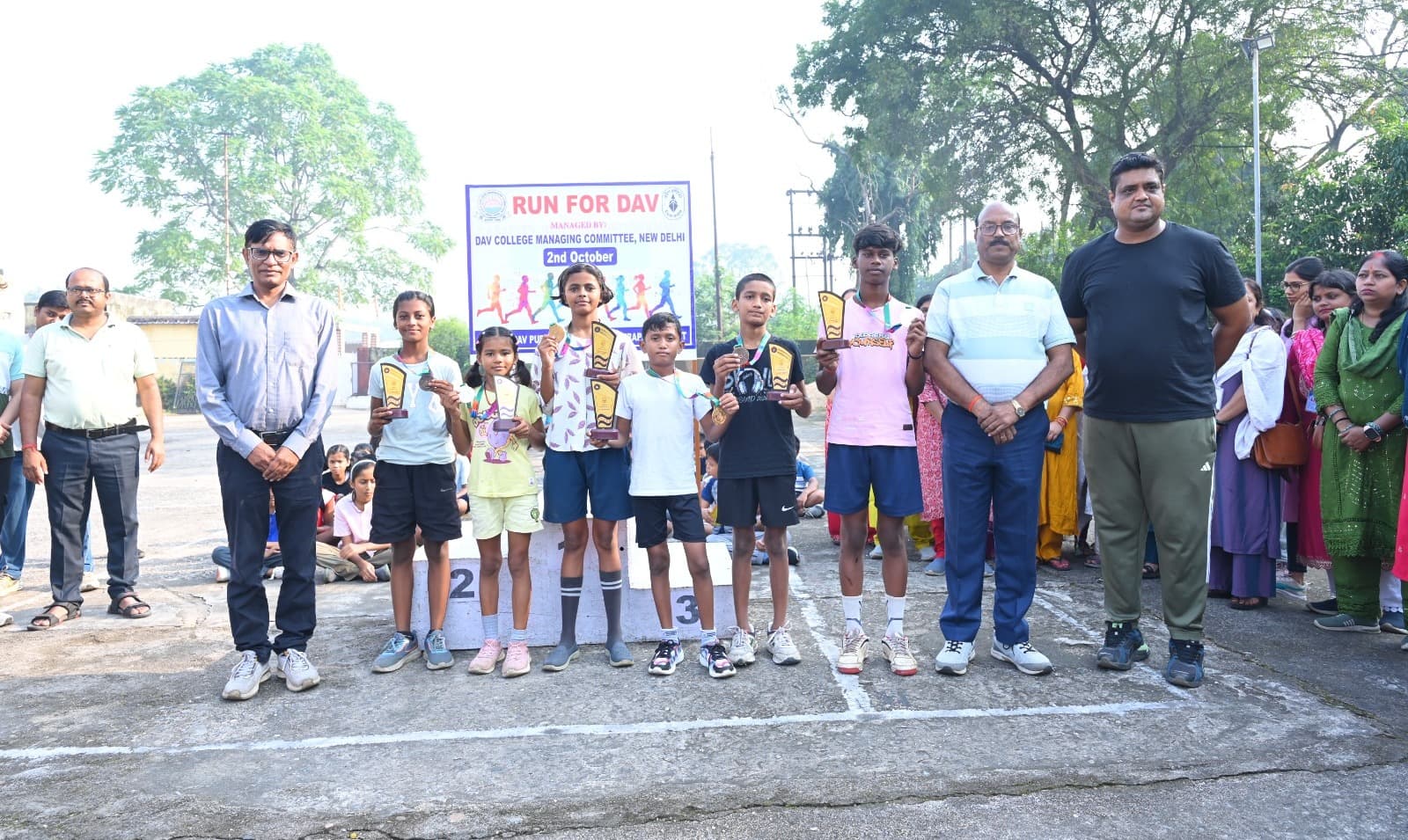 ऐसे कार्यक्रम विद्यार्थियों में स्वस्थ जीवनशैली, सकारात्मक सोच और निरंतर आगे बढ़ने की प्रेरणा देता हैं : चितरंजन 