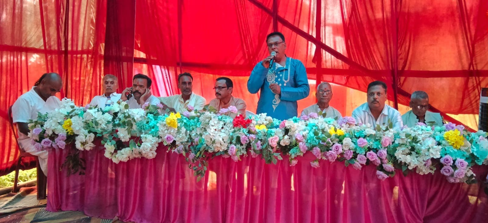 लूंदरू में कान्यकुब्ज ब्राह्मण समाज का भव्य कार्यक्रम संपन्न, इचाक प्रखंड अध्यक्ष सहित कई पदाधिकारी हुए सम्मानित