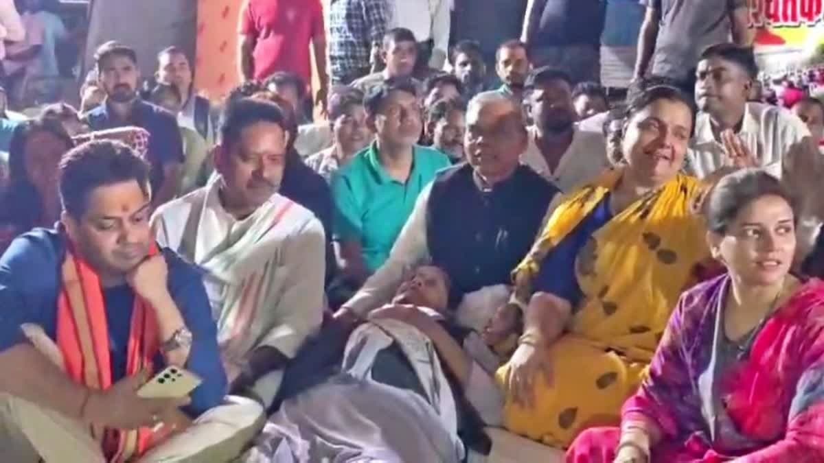 बोकारो विस्थापितों के समर्थन में उतरे मंत्री, केंद्र सरकार पर साधा निशाना