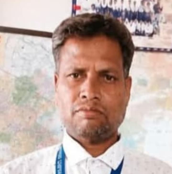 सहायक अध्यापक राज कुमार पासवान के निधन पर शोक सभा आयोजित