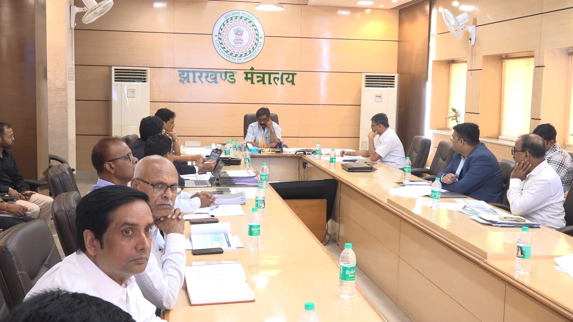 झारखंड में बालू घाटों से ₹3 हजार करोड़ राजस्व, अवैध खनन पर सख्त कार्रवाई के निर्देश