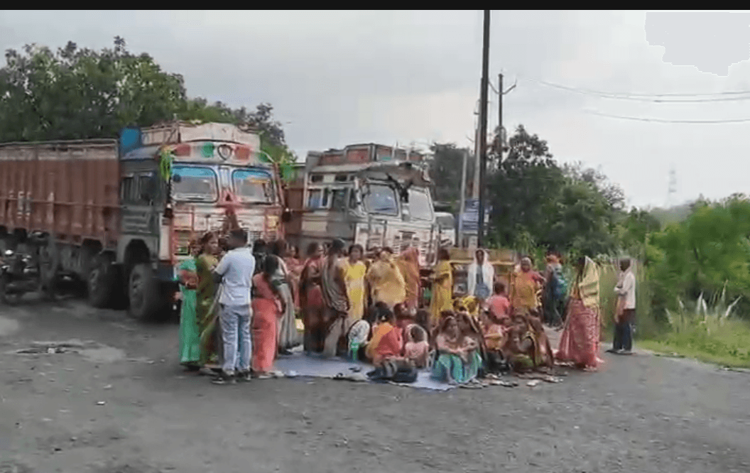 कोयला ढुलाई के हाइवा ने मजदूर को कुचला, मौके पर मौत