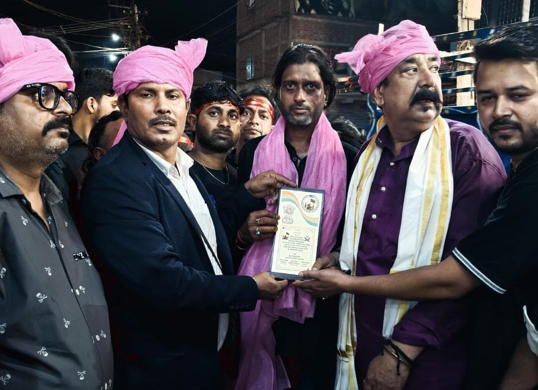 मुहर्रम पर खलीफाओं का हुआ विशेष सम्मान, केवा आयुर्वेदा ने 20 खलीफाओं का किया इस्तक़बाल