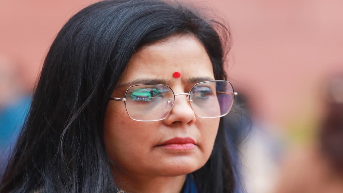महुआ मोइत्रा को आधी रात सर्किट हाउस खाली करने का दबाव, सांसद ने लगाए उत्पीड़न के आरोप