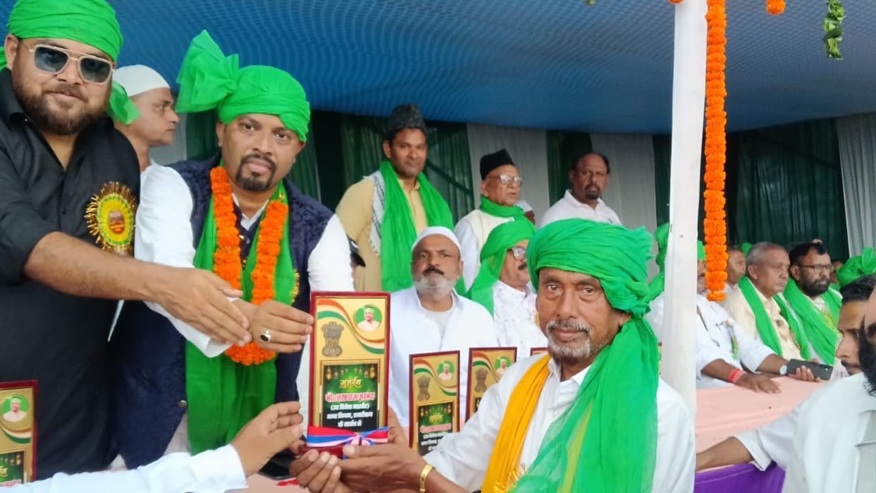 अमन और भाईचारे के साथ संपन्न हुआ मोहर्रम, उपविजेता महापौर सरफराज अहमद ने प्रशासन का जताया आभार