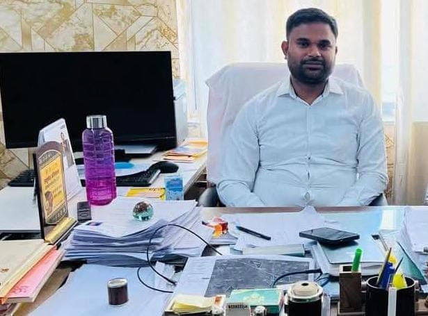 मतदाता सूची के विशेष गहन पुनरीक्षण में जनसहभागिता जरूरी : बीडीओ नितेश भास्कर