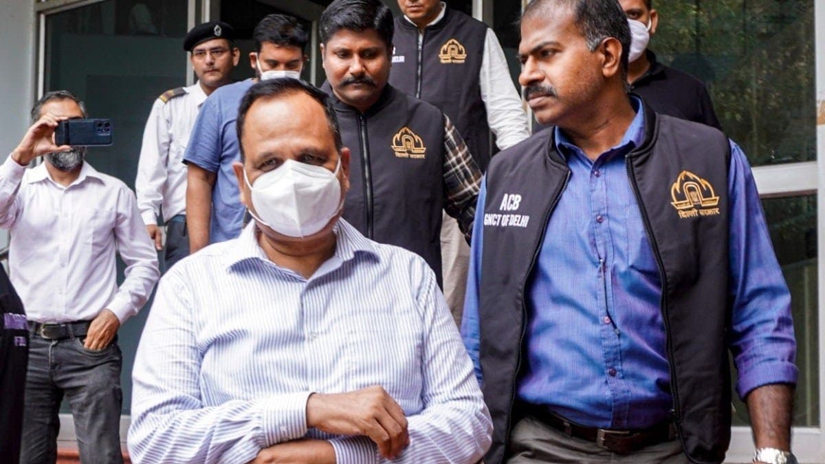 सत्येंद्र जैन को बड़ा झटका, कोर्ट ने गिरफ्तारी को चुनौती देने वाली अर्जी खारिज कर भेजा जेल