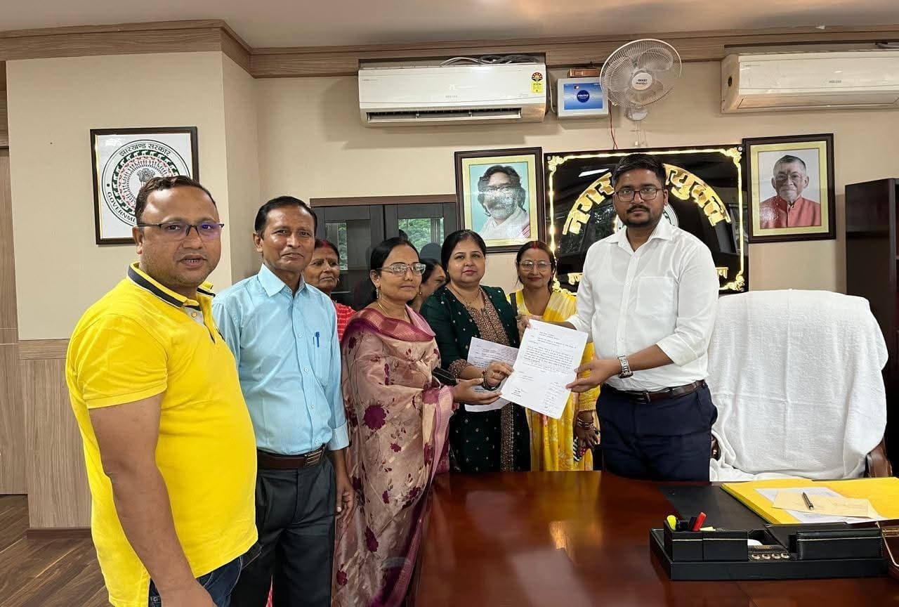 वार्ड 22 के शिवपुरी में जल-जमाव और सड़क की समस्या के समाधान की पहल, नगर आयुक्त ने दिए कार्रवाई के निर्देश