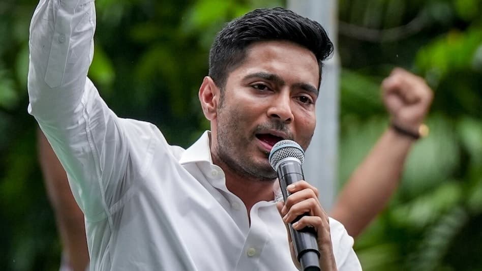 थाने के बाहर हुमायूं कबीर पर हमले का दावा, अभिषेक ने उठाए सवाल