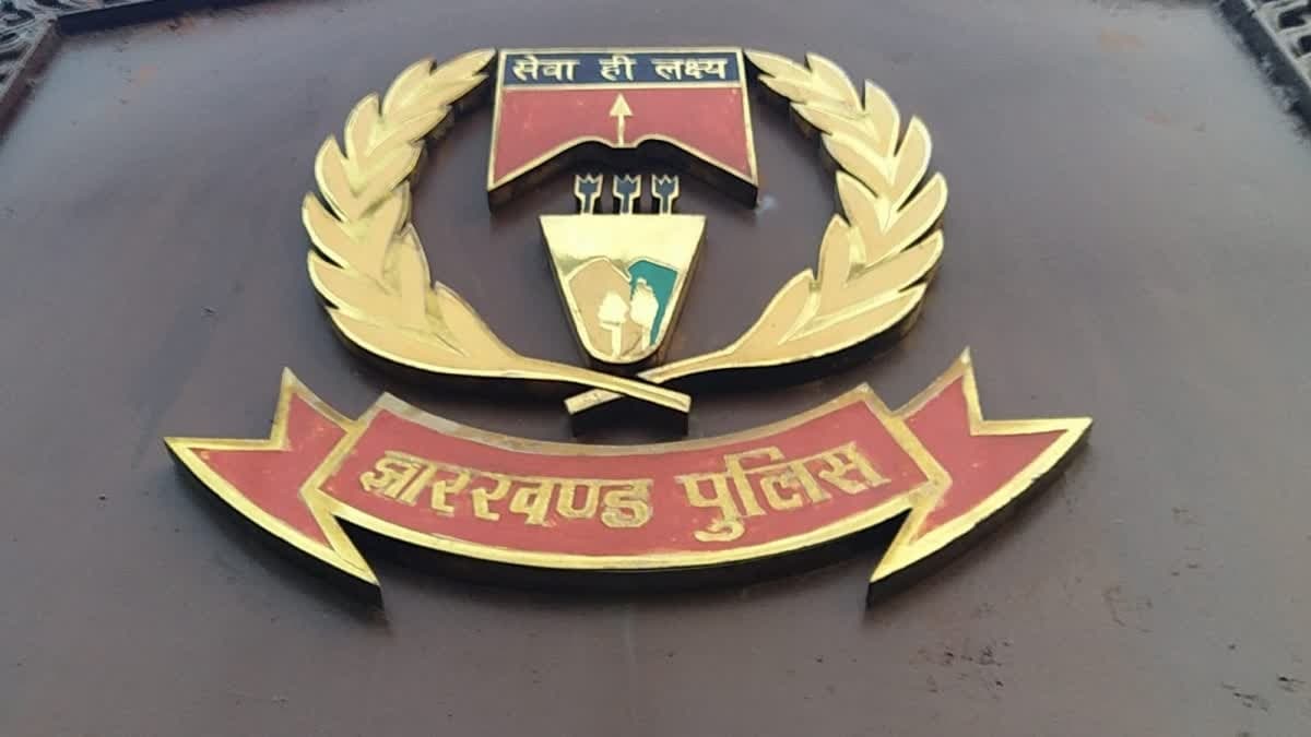 स्वतंत्रता दिवस पर 29 पुलिस अधिकारी और जवान सम्मानित, उत्कृष्ट सेवा के लिए मिला सम्मान