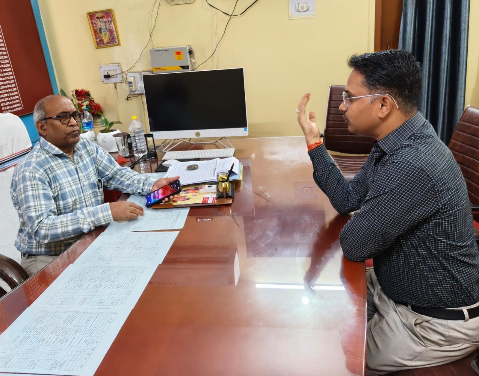 सिविल सर्जन से मिले सांसद मीडिया प्रतिनिधि रंजन चौधरी, पेटो उपस्वास्थ्य केंद्र को 24 घंटे संचालित करने  की रखी मांग