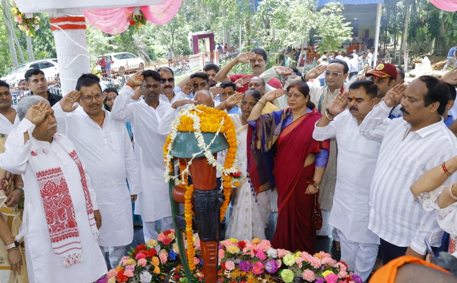 कारगिल विजय दिवस पर अमर शहीदों को, भगवा ध्वज समिति ने दी भावपूर्ण श्रद्धांजलि
