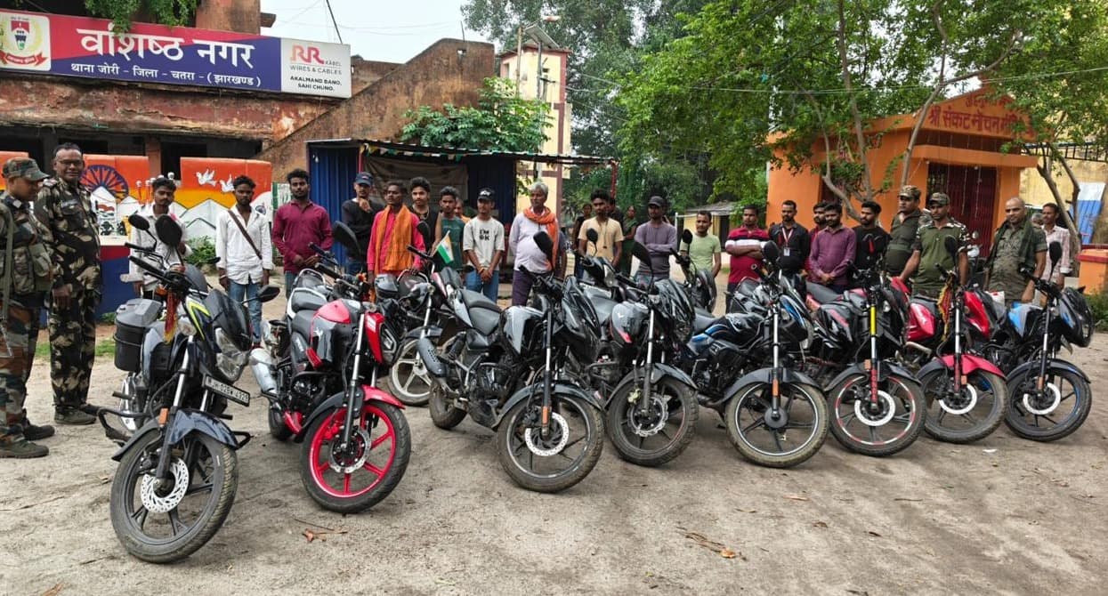 जोरी थाना पुलिस ने चलाया सड़क सुरक्षा जागरूकता अभियान