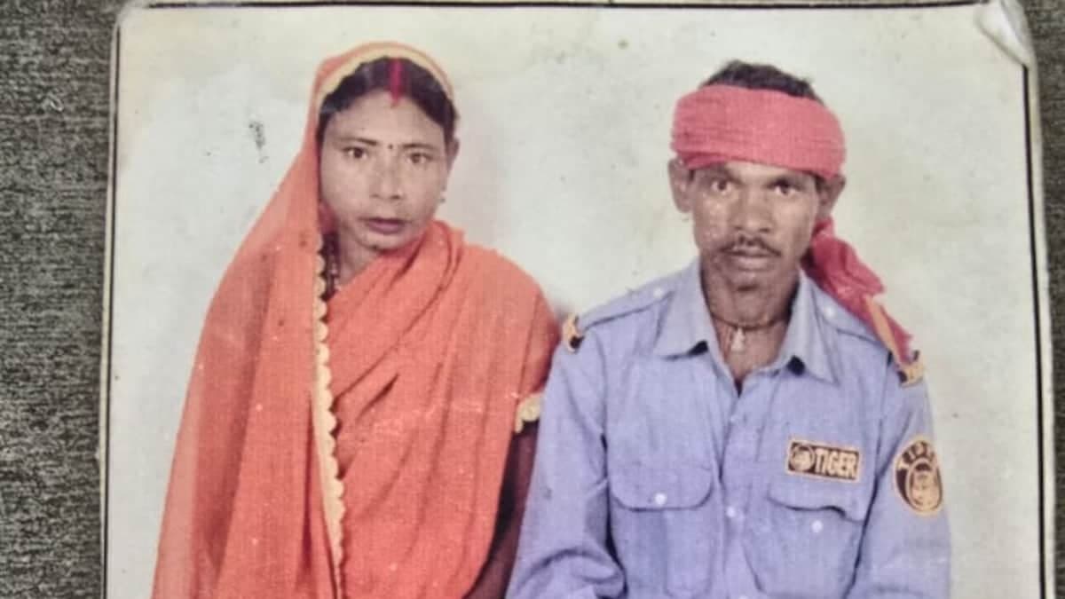 झांसी में लिव-इन पार्टनर के सामने युवक ने दी जान, जूते खरीदने निकला था घर से
