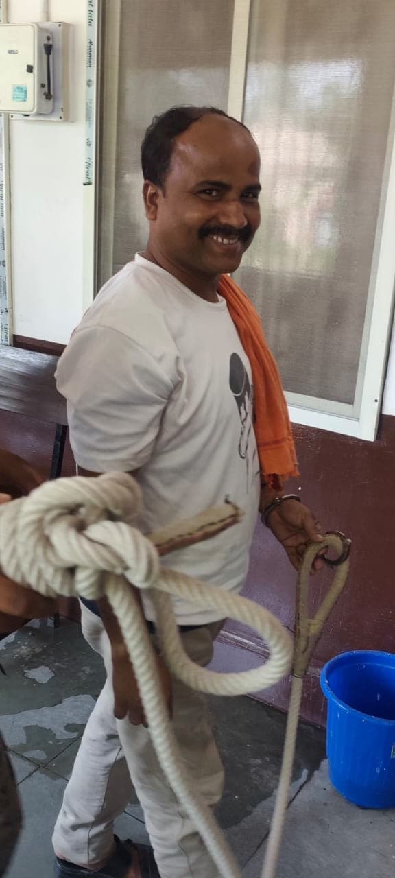 पुलिस ने फरार अभियुक्त को किया गिरफ्तार, न्यायालय ने दिया तुरंत जमानत, क्षेत्र में चर्चा का विषय