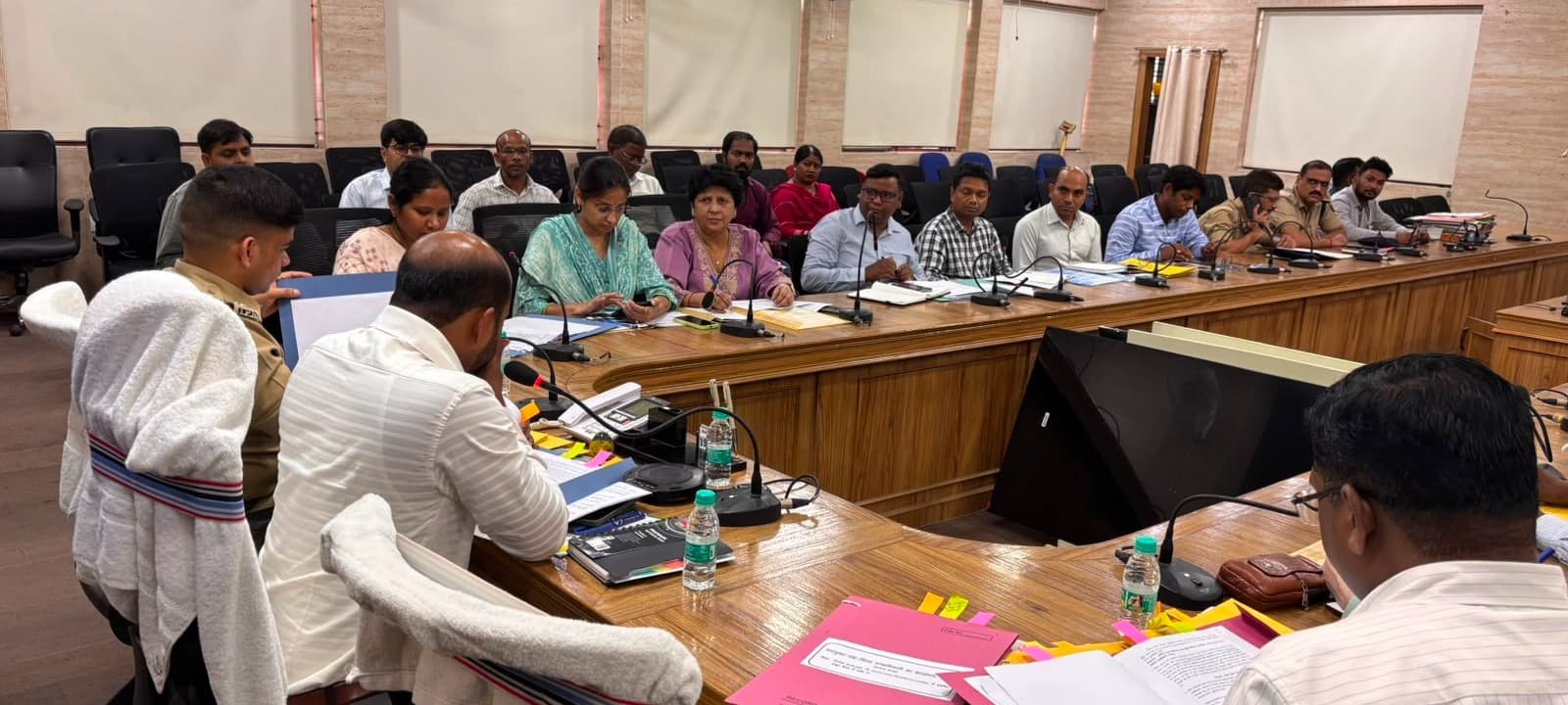 रामगढ़ में एनकॉर्ड समिति की बैठक, नशा मुक्ति अभियान को तेज करने के दिए निर्देश