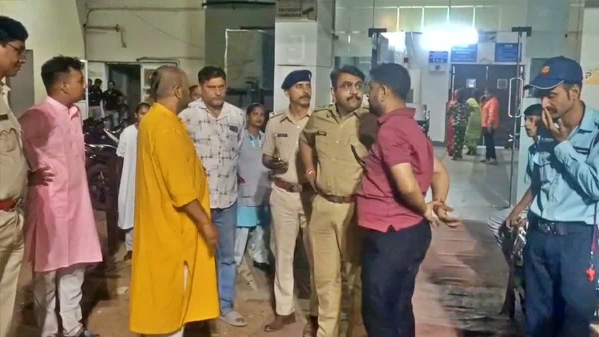 आदित्यपुर में वेज रोल विवाद पर चाकूबाजी, एक युवक की हत्या