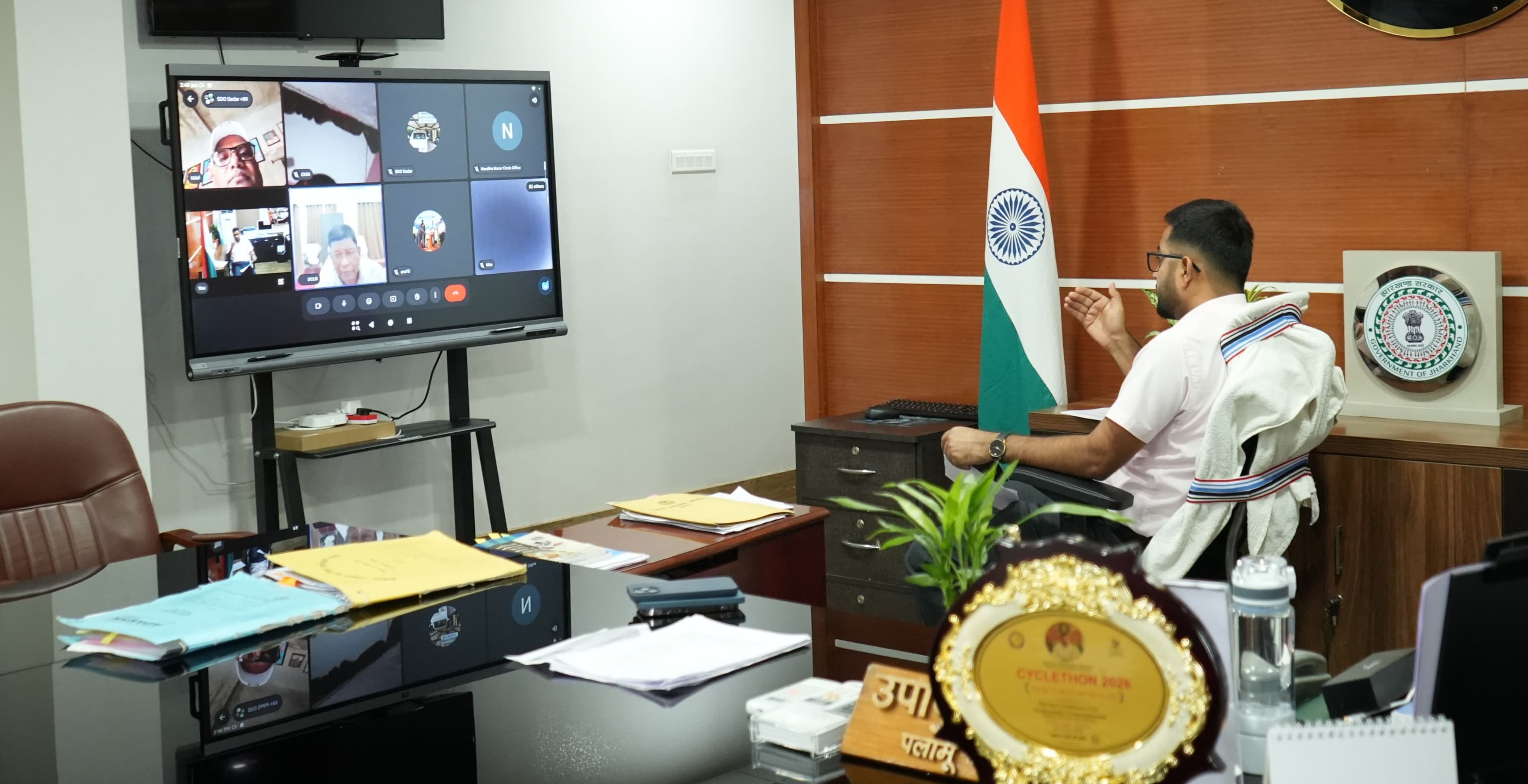 SIR-2026 :इन्यूमरेशन फॉर्म वितरण व डिजिटाइजेशन में लापरवाही बर्दाश्त नहीं, प्रगति नहीं दिखी तो होगी कार्रवाई :उपायुक्त