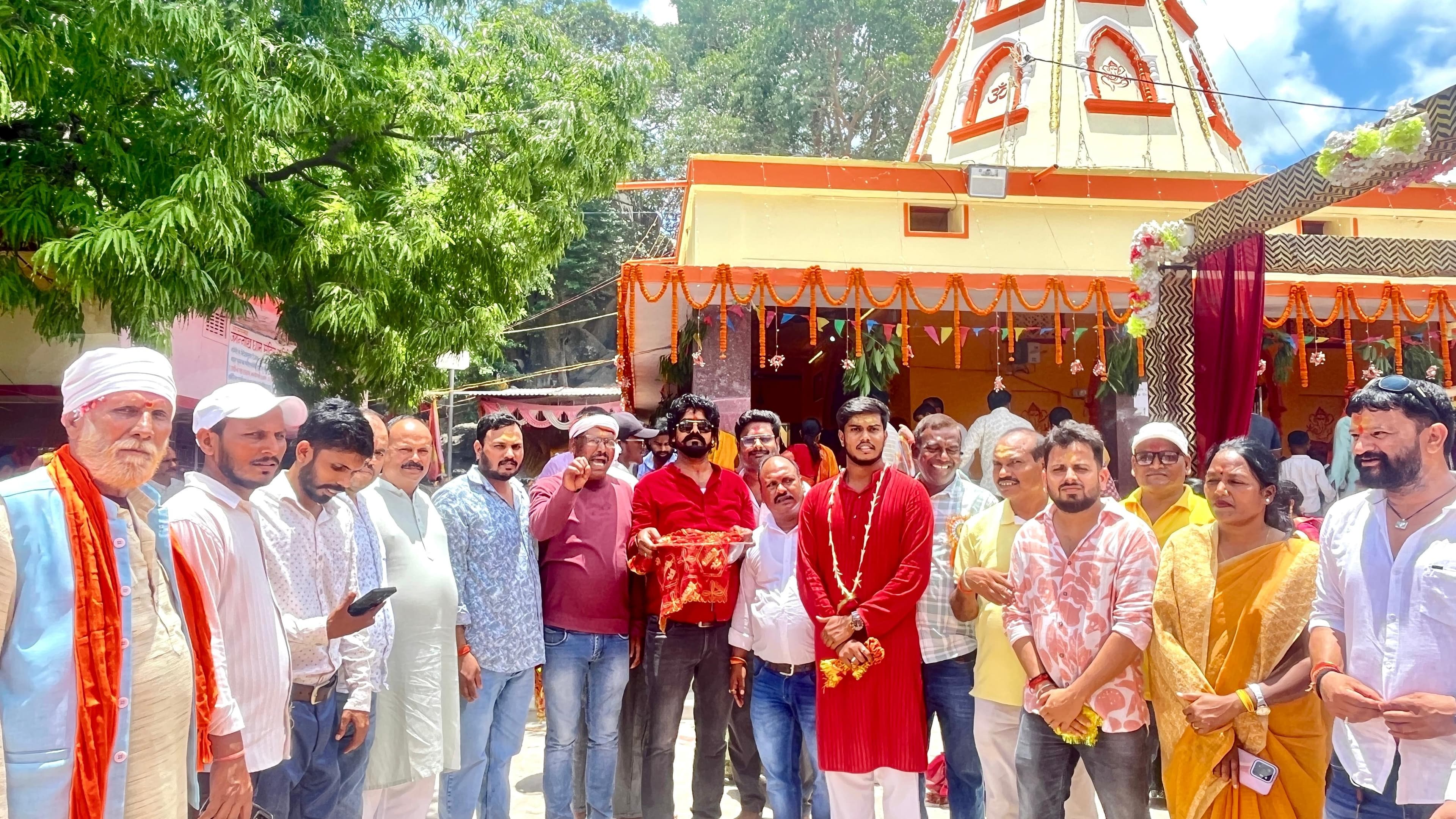 रथ यात्रा महोत्सव में सेवा और श्रद्धा का संगम, विधायक प्रदीप प्रसाद के सौजन्य से हुआ महाप्रसाद वितरण
