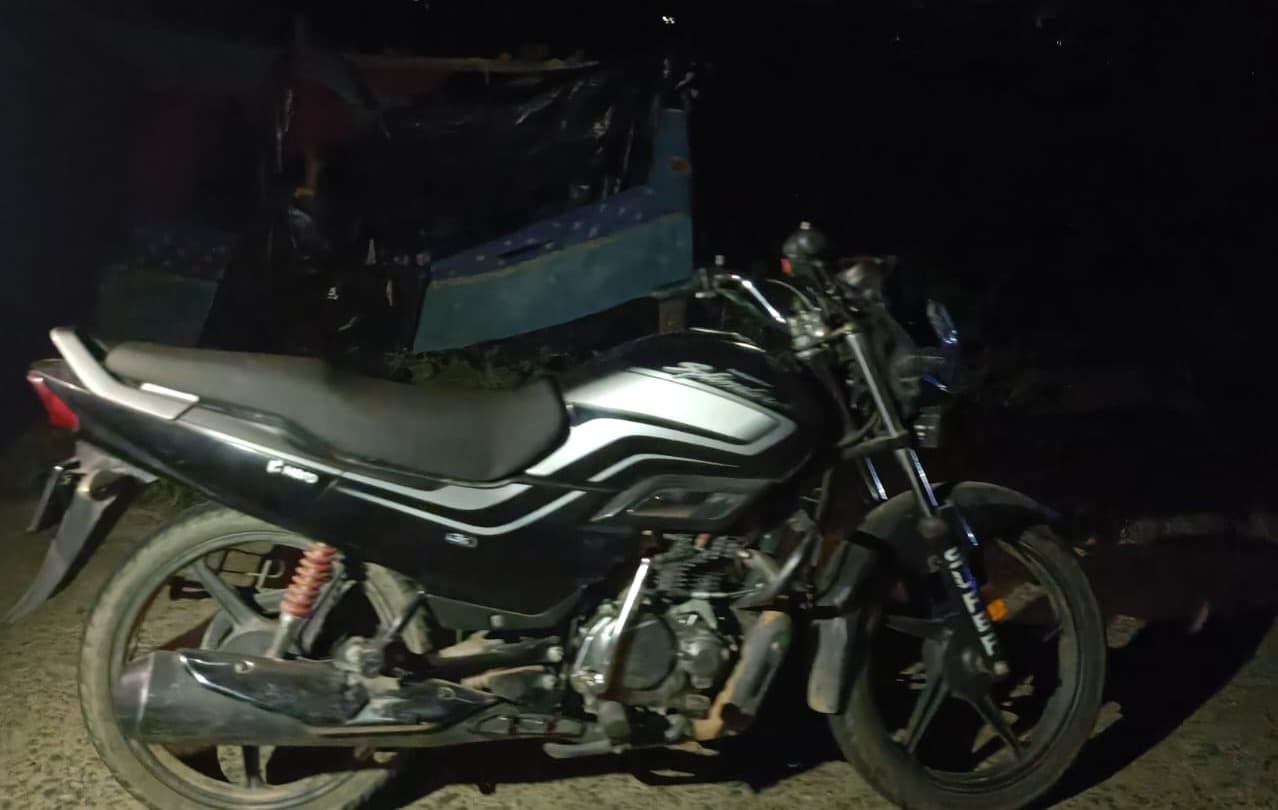 बाइक की टक्कर से एक व्यक्ति की मौत, गांव में शोक की लहर 