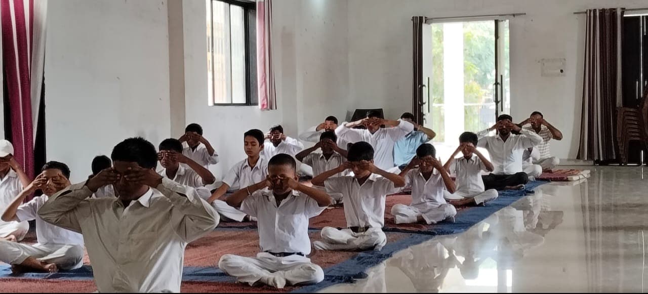 योग भारतीय संस्कृति की अनुपम देन है" : ज्ञानचंद प्रसाद मेहता