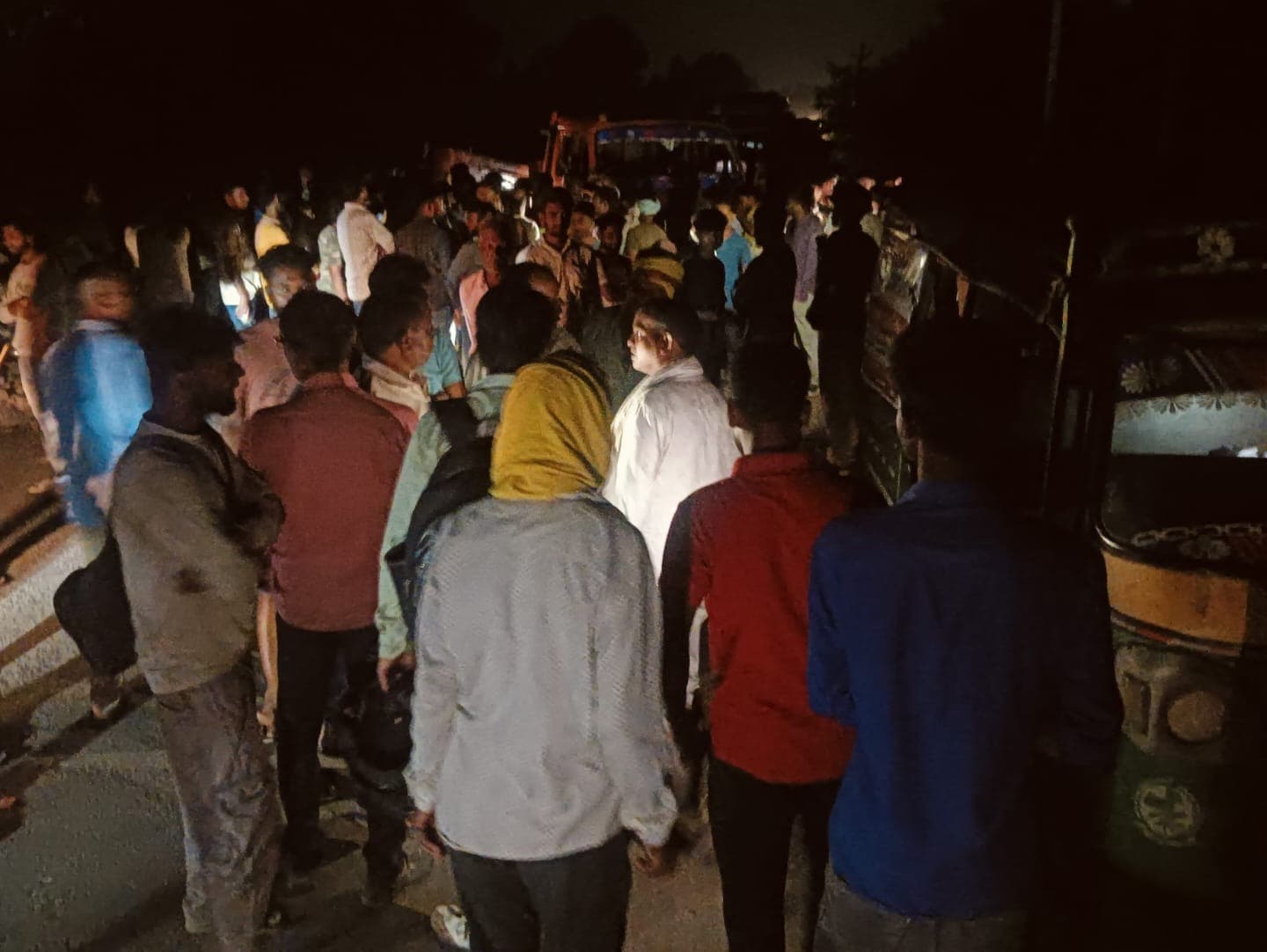 कुजू-गिद्दी हीरक मार्ग पर 407 मिनी ट्रक की टक्कर से महिला की मौत