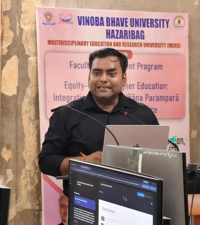 विभावि में फैकल्टी डेवलपमेंट प्रोग्राम के दूसरे दिन विविध अकादमिक सत्र संपन्न