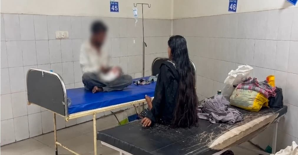 पलामू के मेदिनीनगर मेडिकल कॉलेज में HIV प्रकरण पर सवालों की बौछार